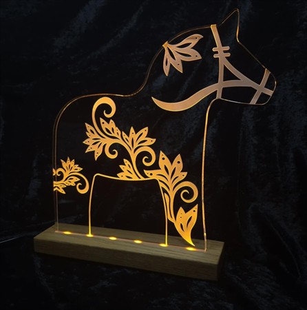 Plexiglashäst på el Krumelur Gul